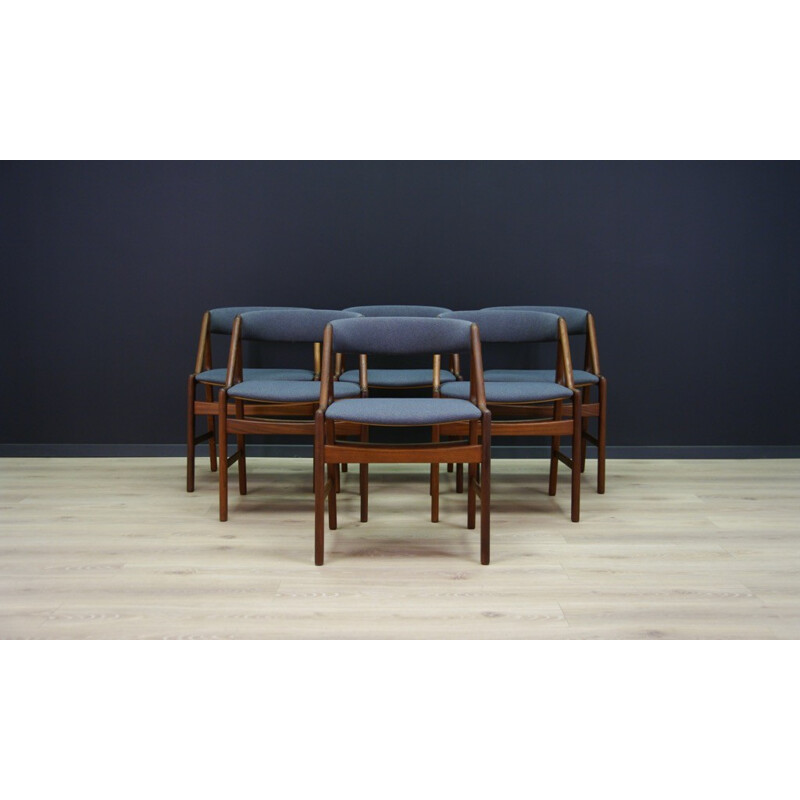 Set of 6 vintage danish chairs by Henning Kjaernulf - 1970s