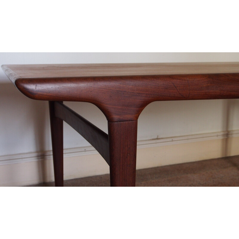 Mid-century teak dining table - 1960s