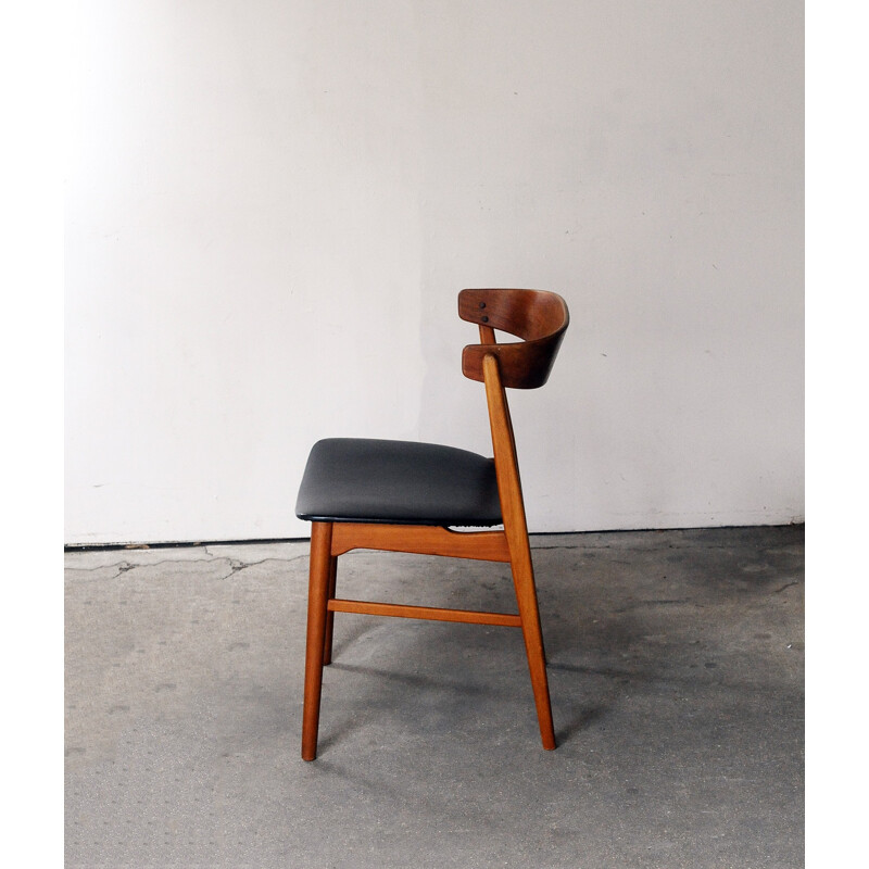 Set of 4 mid-century Scandinavian teak chairs - 1960s