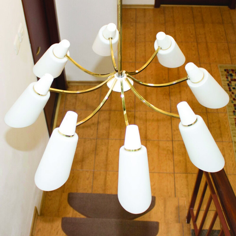 Vintage Sputnik chandelier with 8 opaline shades by Stilnovo Style, Italy 1950