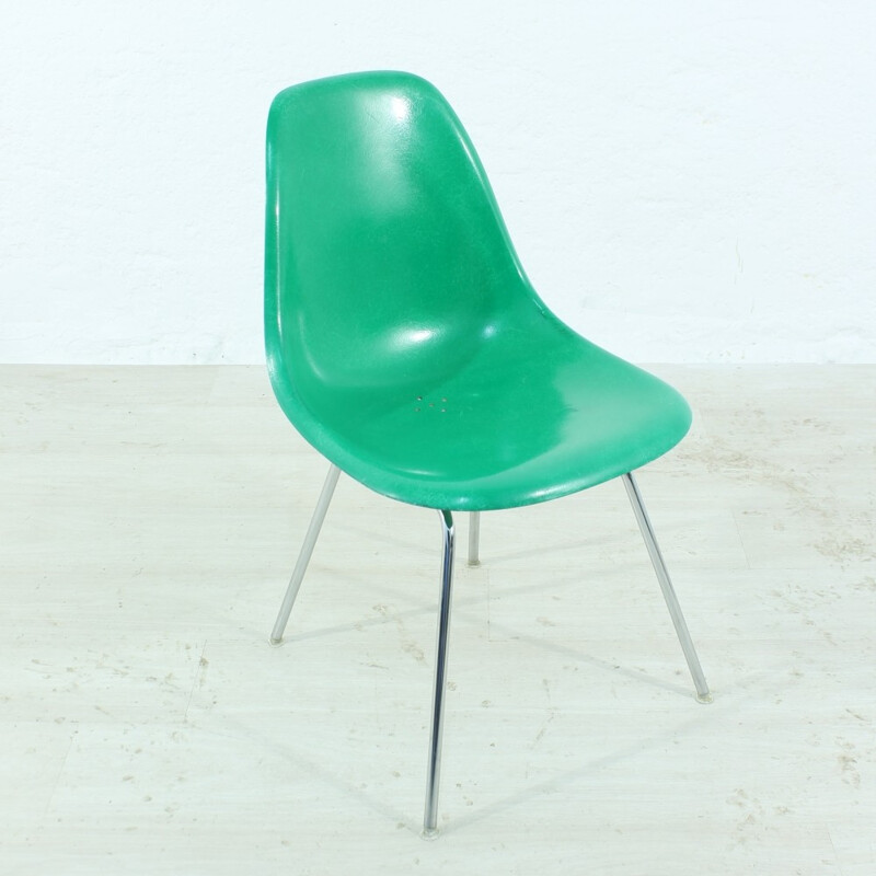 Vintage Side chair in kellygreen by Hermann Miller for Vitra - 1960s