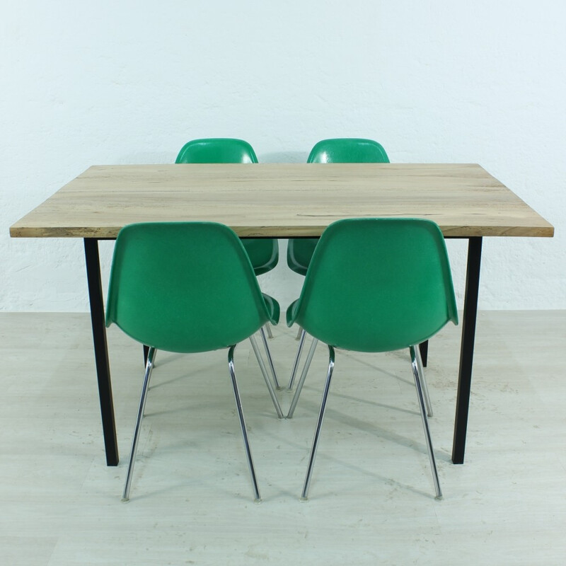 Vintage Side chair in kellygreen by Hermann Miller for Vitra - 1960s