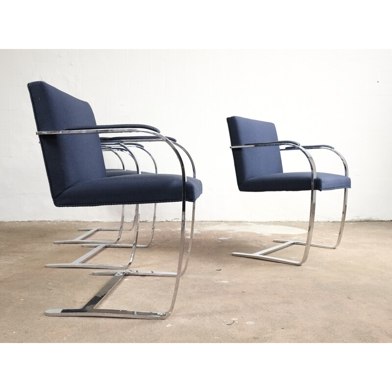 Suite de 6 chaises BRNO vintage par Ludwig Mies van der Rohe pour Knoll International - 1930