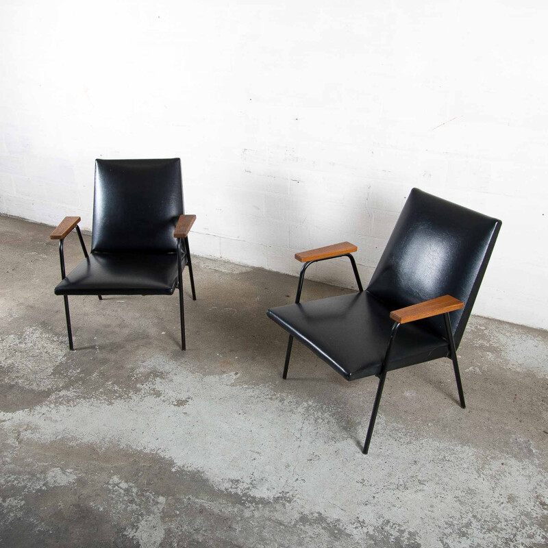 Paire de fauteuils vintage de Pierre Guariche pou Meurop - 1950