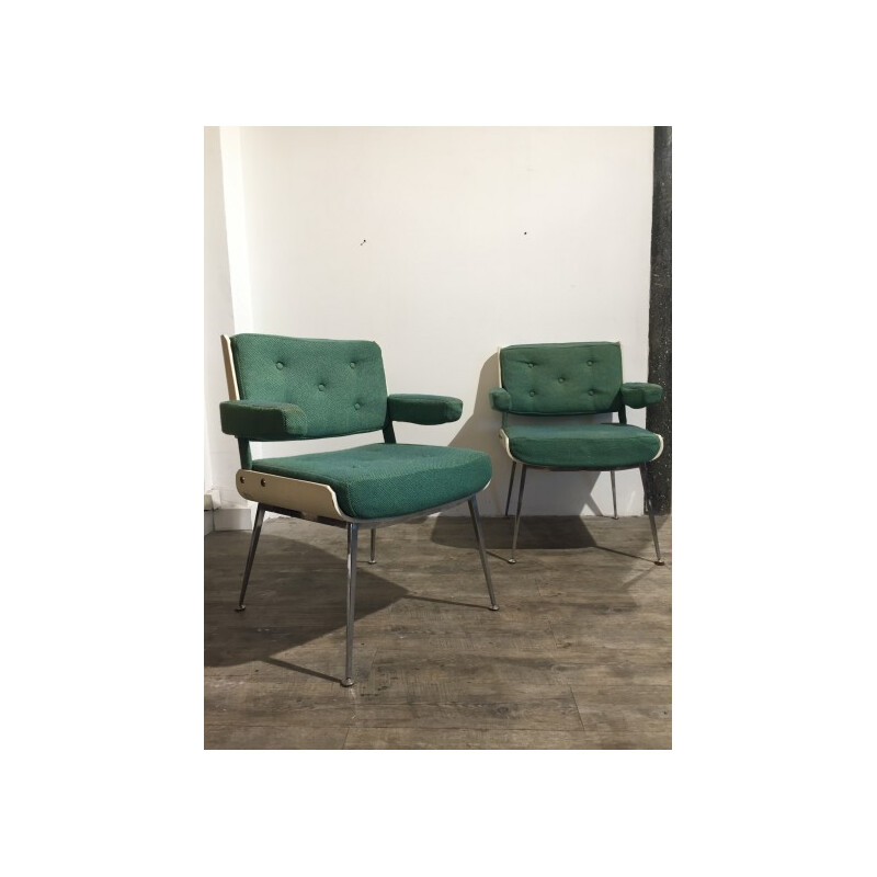 Pair of armchairs in green fabric and metal, Alain RICHARD - années 1960s