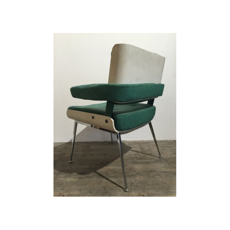 Pair of armchairs in green fabric and metal, Alain RICHARD - années 1960s