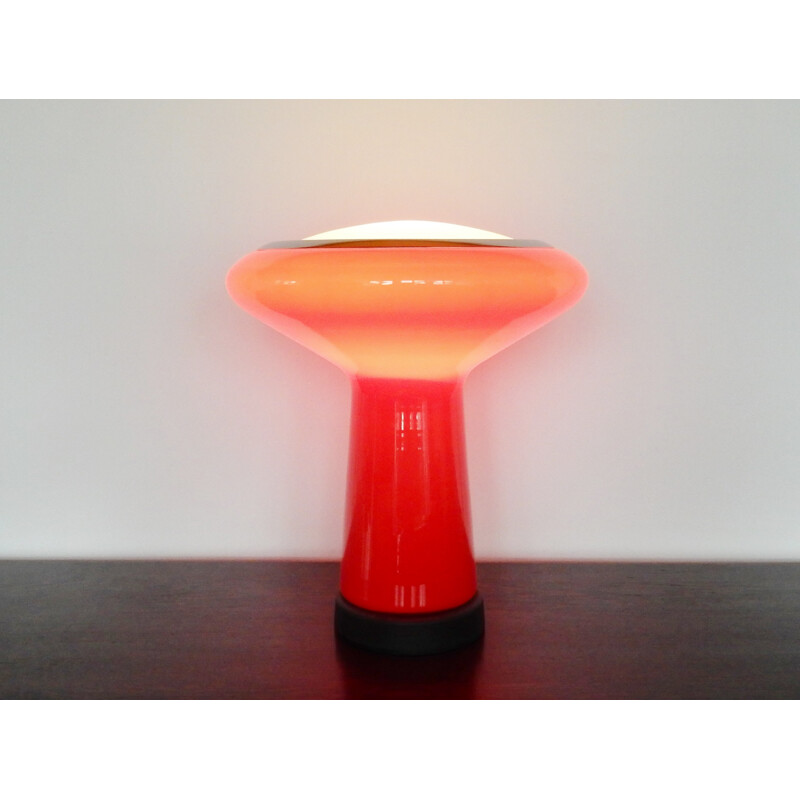 Lampada da tavolo vintage in vetro rosso di Hiemstra Evolux, 1960