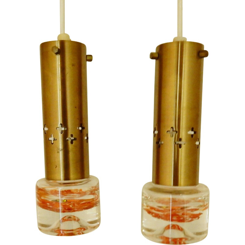 Pareja de lámparas colgantes escandinavas vintage de latón, 1960