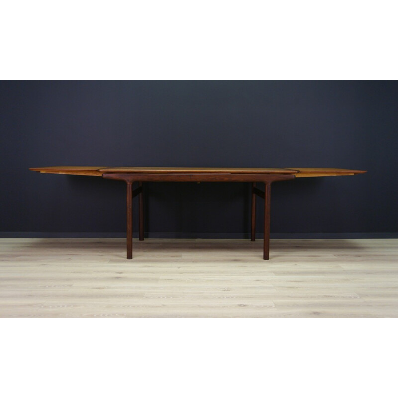 Vintage teak dining table by Johannes Andersen - 1960s