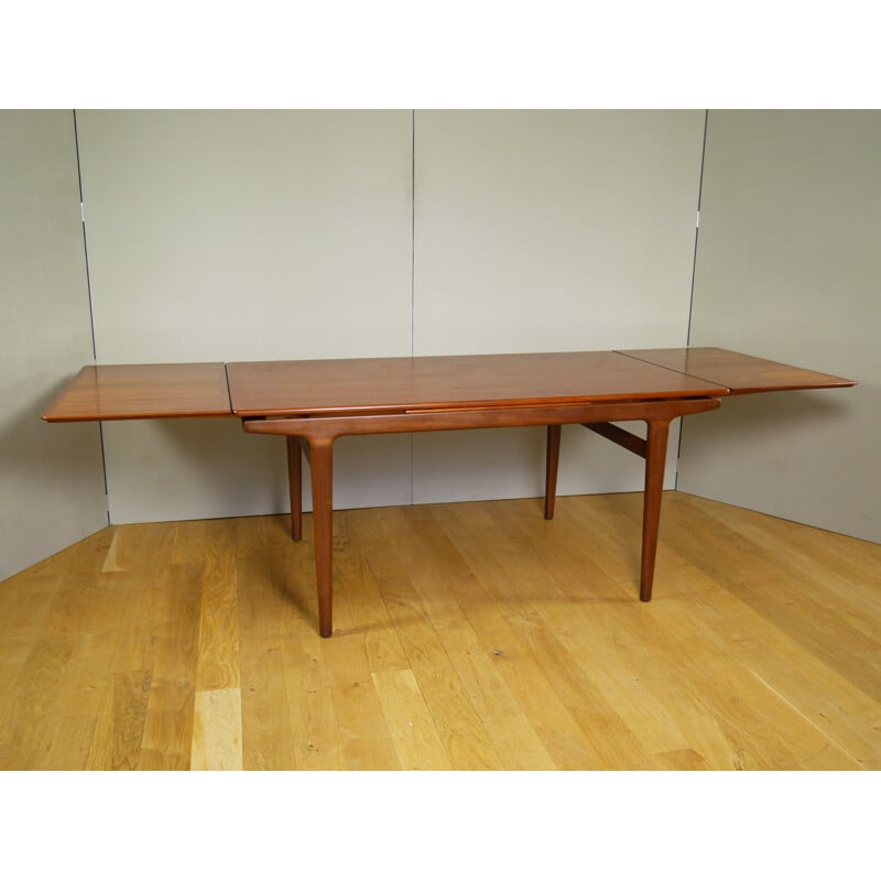 Table de repas scandinave vintage de Johannes Andersen - 1960