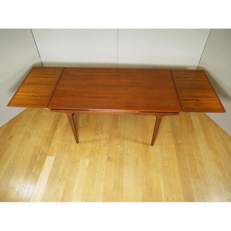 Vintage Scandinavian dining table by Johannes Andersen - 1960s 