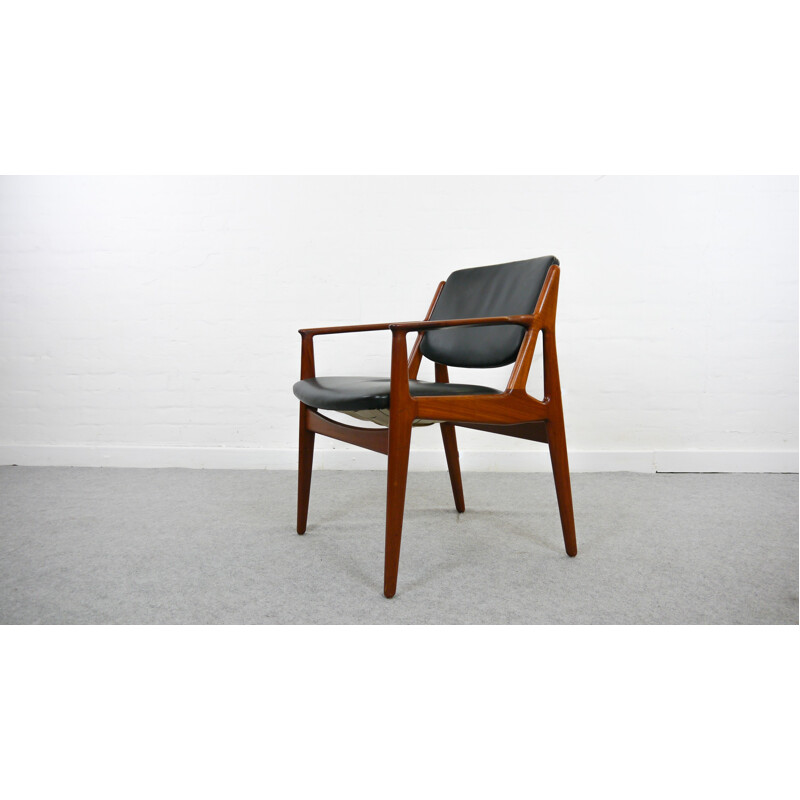 Armchair "Ella" in leather by Arne Vodder for Vamo Möbler - 1950s