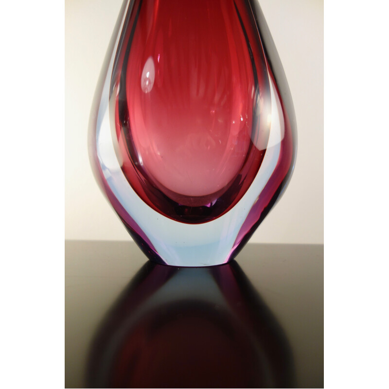 Vintage polished red italian vase by Flavio Poli for Seguso - 1950s