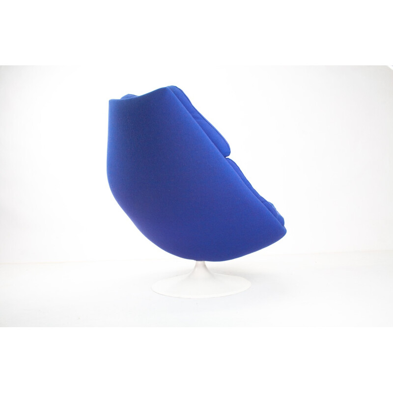 Blue F588 lounge chair, Geoffrey HARCOURT - 1980s