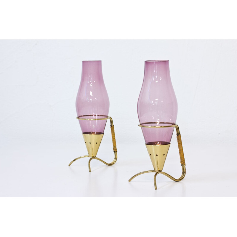 Suite de 2 chandeliers en verre et en laiton par Gunnar Ander pour Ystad Metall - 1950