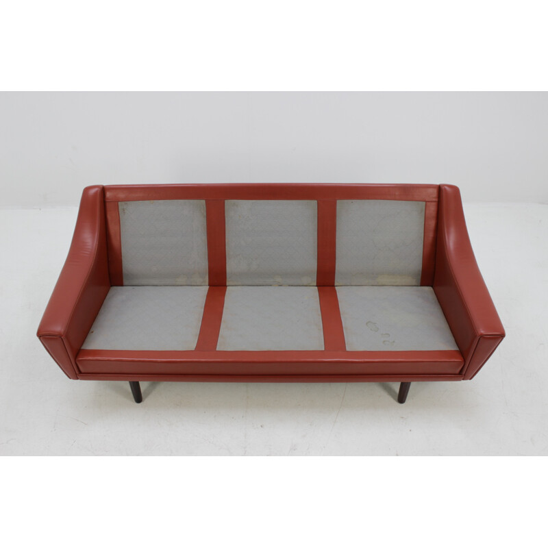 Vintage danish red 3-Seater Sofa in rosewood - 1960s