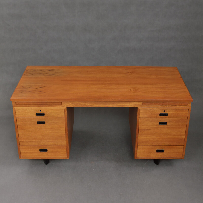 Vintage teak desk "Nipu" - 1970s