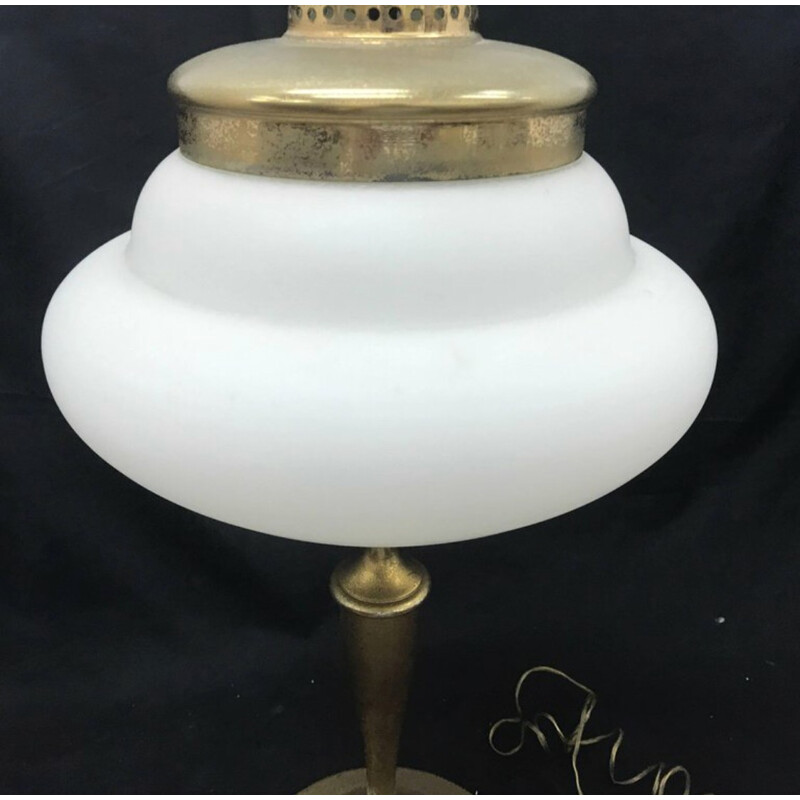 Vintage table lamp in gilded metal and milk glass by Guglielmo Ulrich, Italy 1950