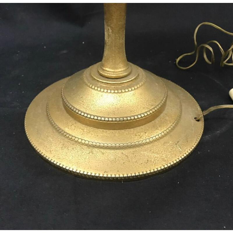 Lampada da tavolo vintage in metallo dorato e vetro lattimo di Guglielmo Ulrich, Italia 1950