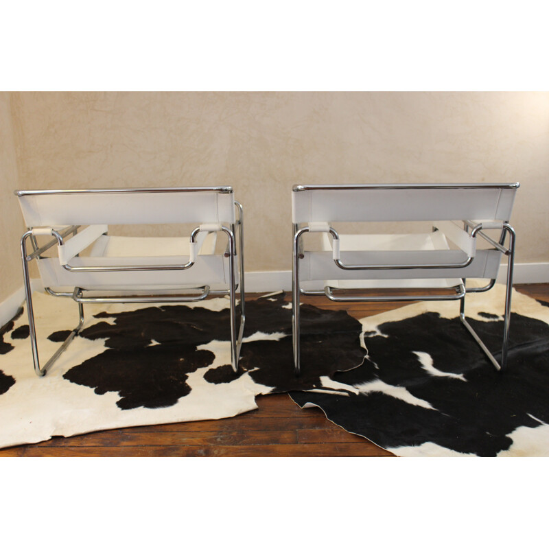 Pair of white Marcel Breuer armchairs - 1980s