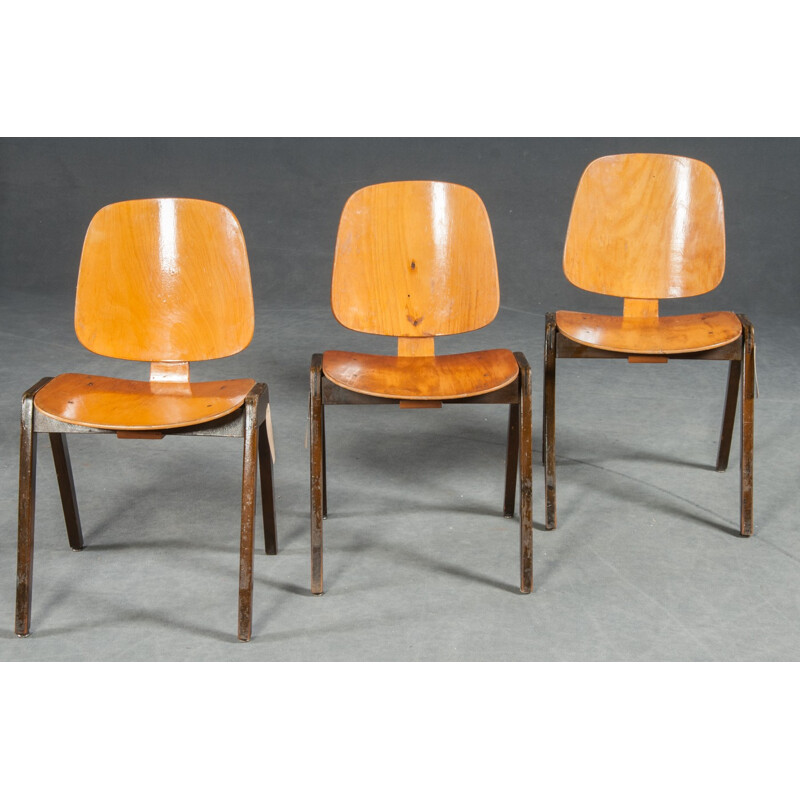 Suite de 3 chaises en bois courbé vintage de Thonet - 1960