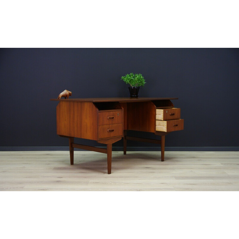 Writing desk in teak - 1960s