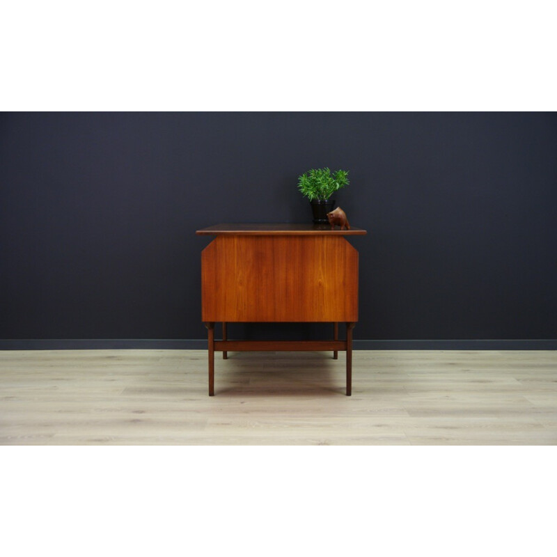 Writing desk in teak - 1960s