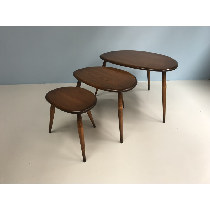 Tables gigognes vintage par Luciano Ercolani pour Ercol - 1960