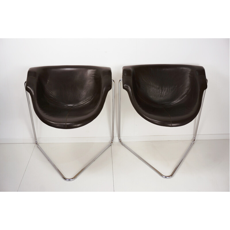 Pair of vintage Steiner chairs by Kwok Hoi Chan - 1960s