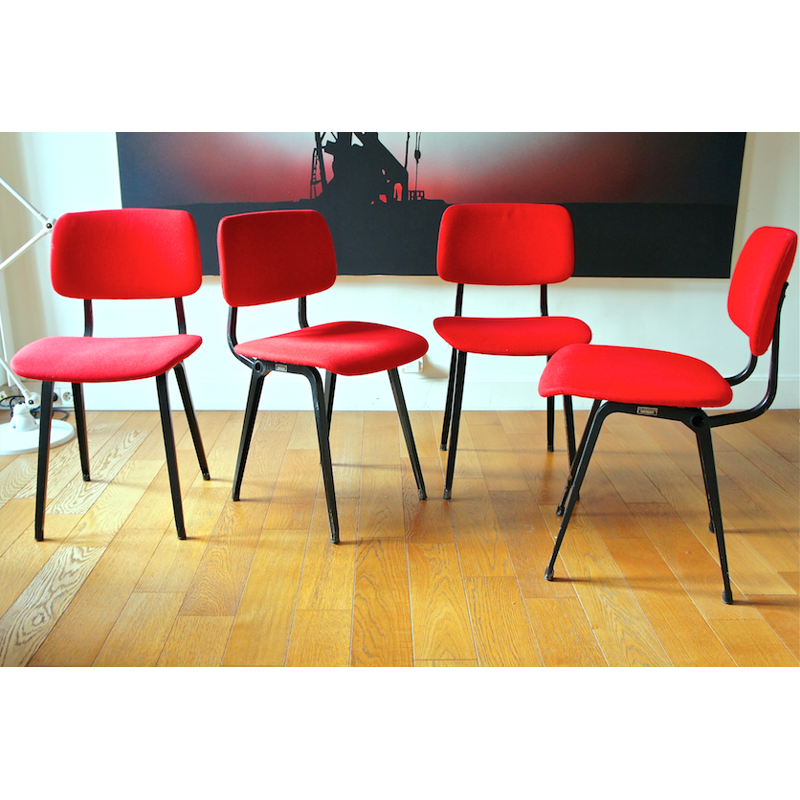 Vintage Set of 4 chairs by Friso Kramer for Ahrend De Cirkel - 1960s