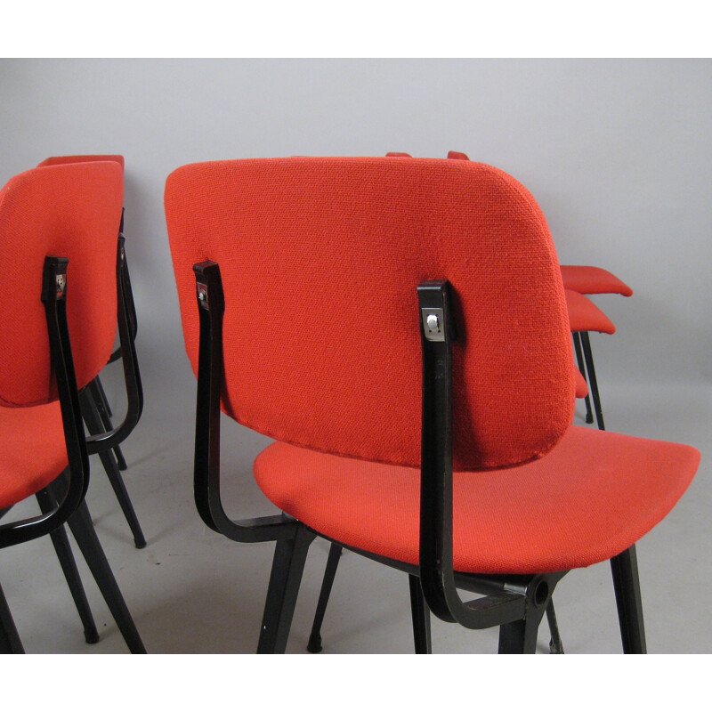 Suite de 4 chaises vintage par Friso Kramer pour Ahrend De Cirkel - 1960