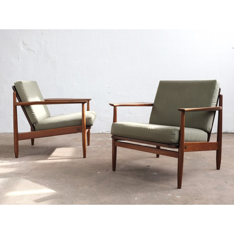 Vintage Danish pair of easy chairs in teak with green fabric - 1960s