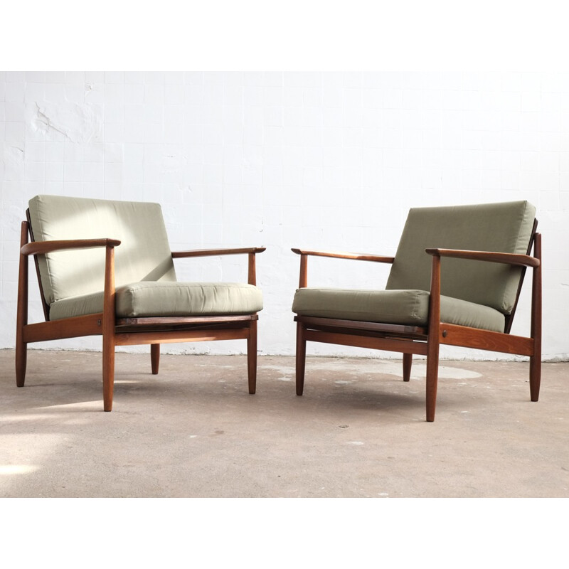 Vintage Danish pair of easy chairs in teak with green fabric - 1960s