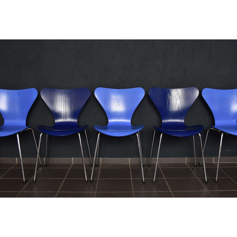 Set of 4 chair 3107 by Arne Jacobsen for Fritz Hansen - 1990s