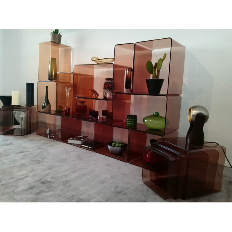 Complete suite of 18 cubes-shelf by Roche Bobois - 1970s