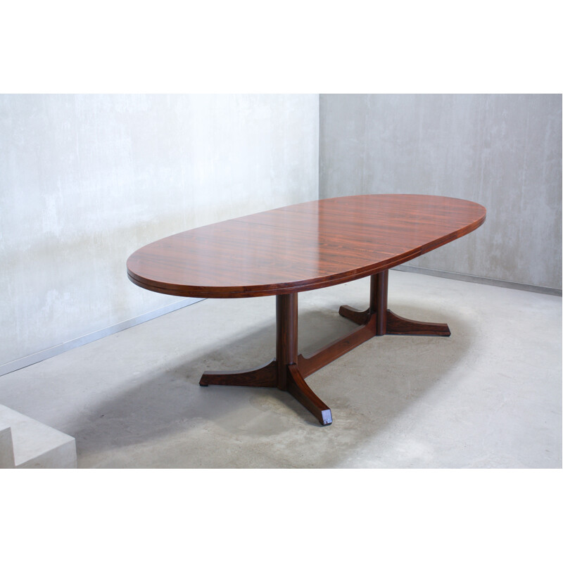 Vintage Oval Dining Table by Robert Heritage for Archie Shine - 1960s