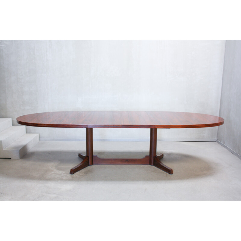 Vintage Oval Dining Table by Robert Heritage for Archie Shine - 1960s