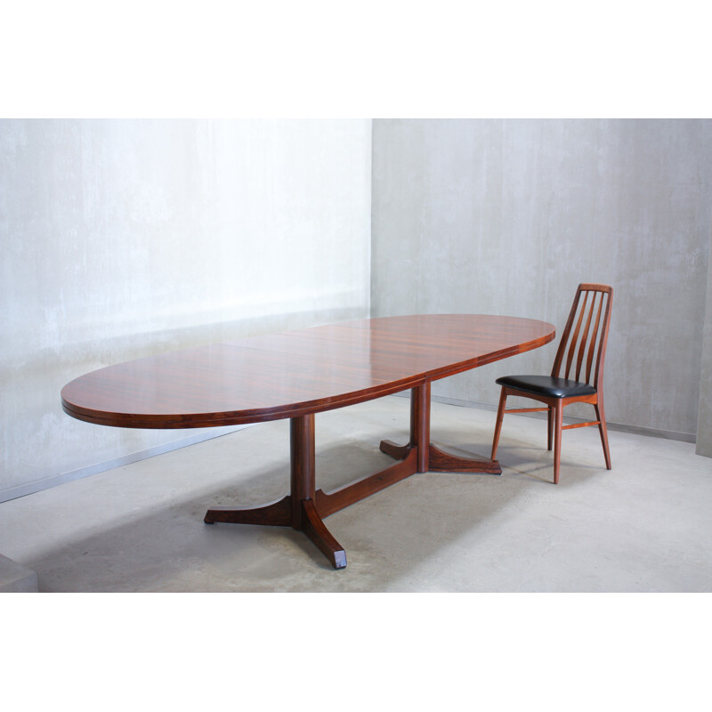 Vintage Oval Dining Table by Robert Heritage for Archie Shine - 1960s