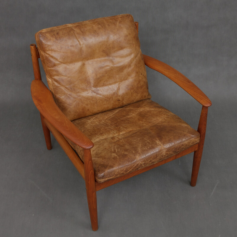 Vintage teak armchair in cognac leather by Grete Jalk - 1960s