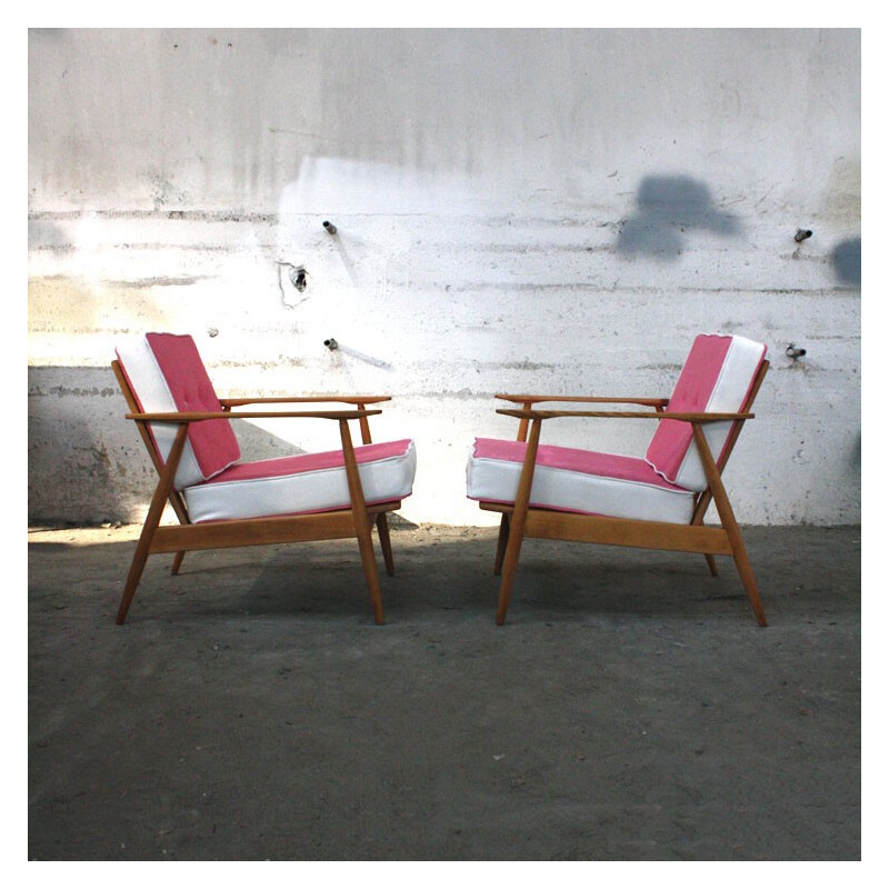 Scandinavian armchair in wood and pink fabric - 1960s