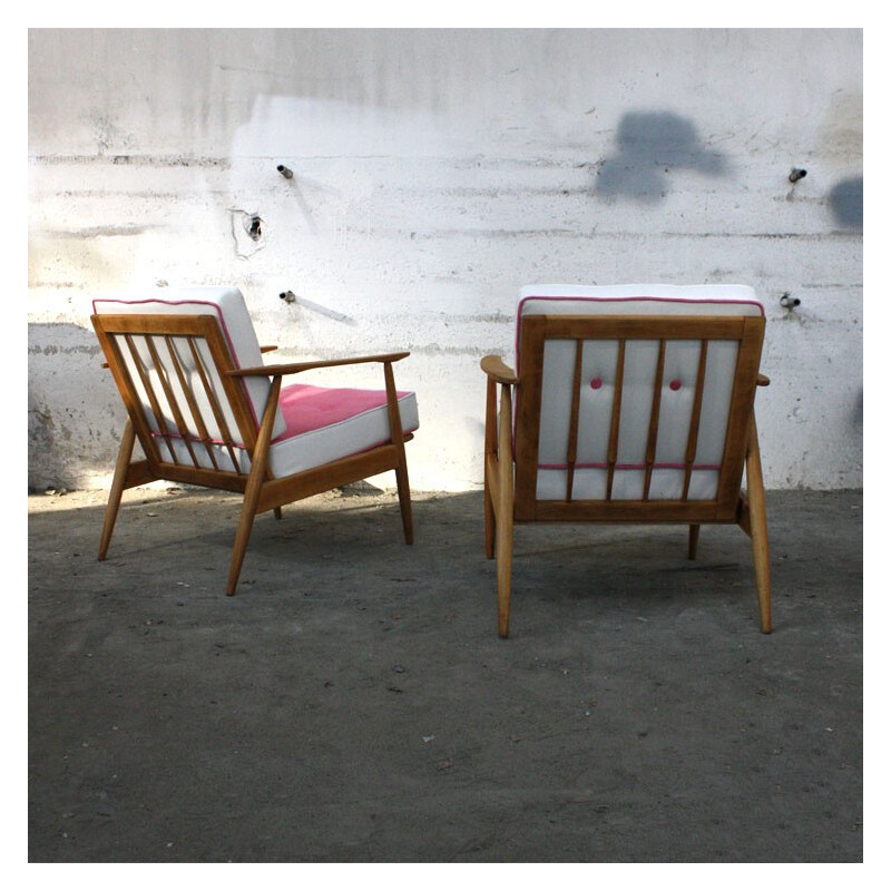 Scandinavian armchair in wood and pink fabric - 1960s