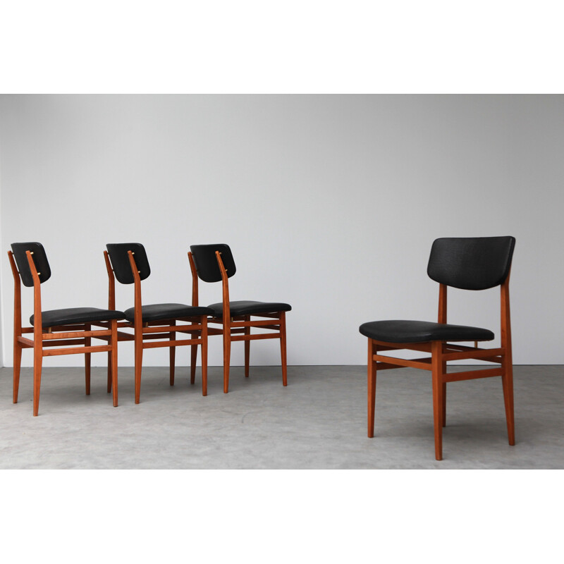 Suite 4 chaises vintage en simili cuir - 1960