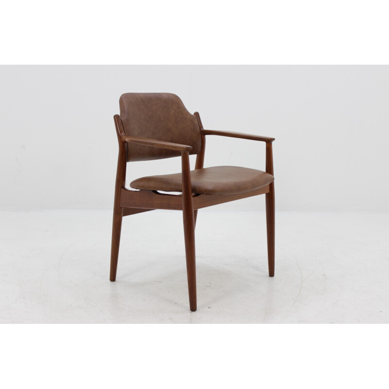 Fauteuil vintage en teck danois par Arne Vodder - 1960