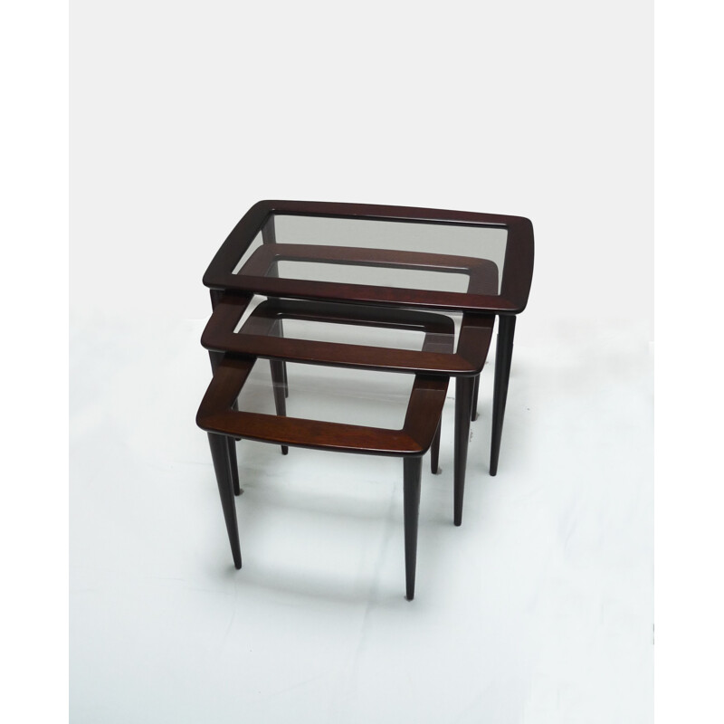 Set of 3 nesting tables in mahogany wood with glass trays by Ico Parisi for De Baggis - 1950s