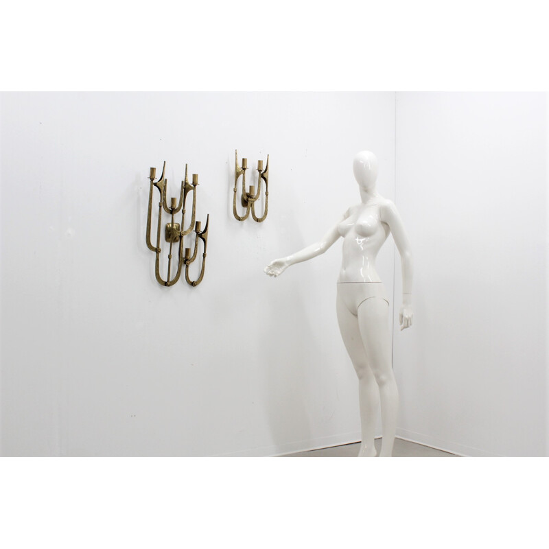 Suite de 2 appliques sculpturales en bronze par Luciano Frigerio - 1970
