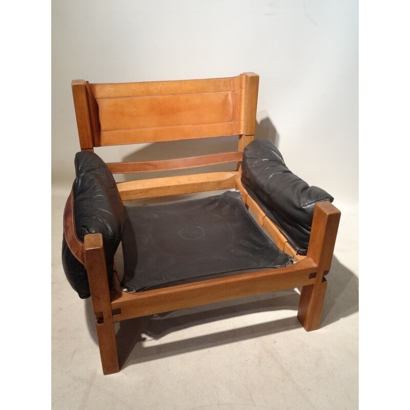 Armchair in black leather , Pierre CHAPO - 1970s