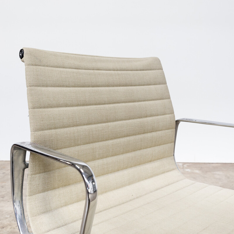 Set of 6 armchairs "EA108" by Ray & Charles Eames for Herman Miller - 1950s