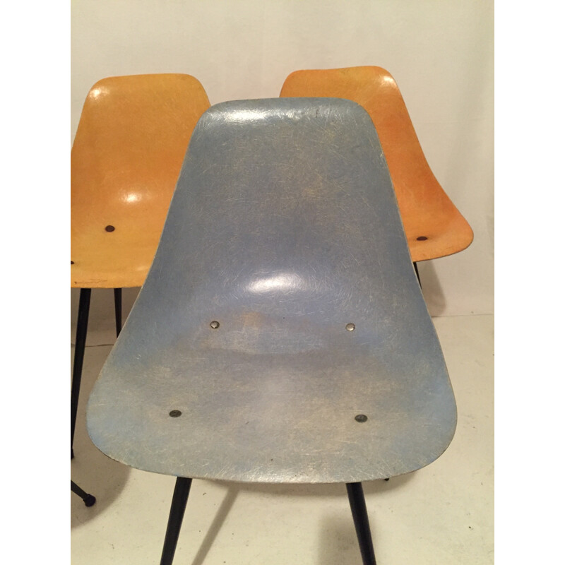 Set of 5 chairs in fibreglass and metal - 1950s