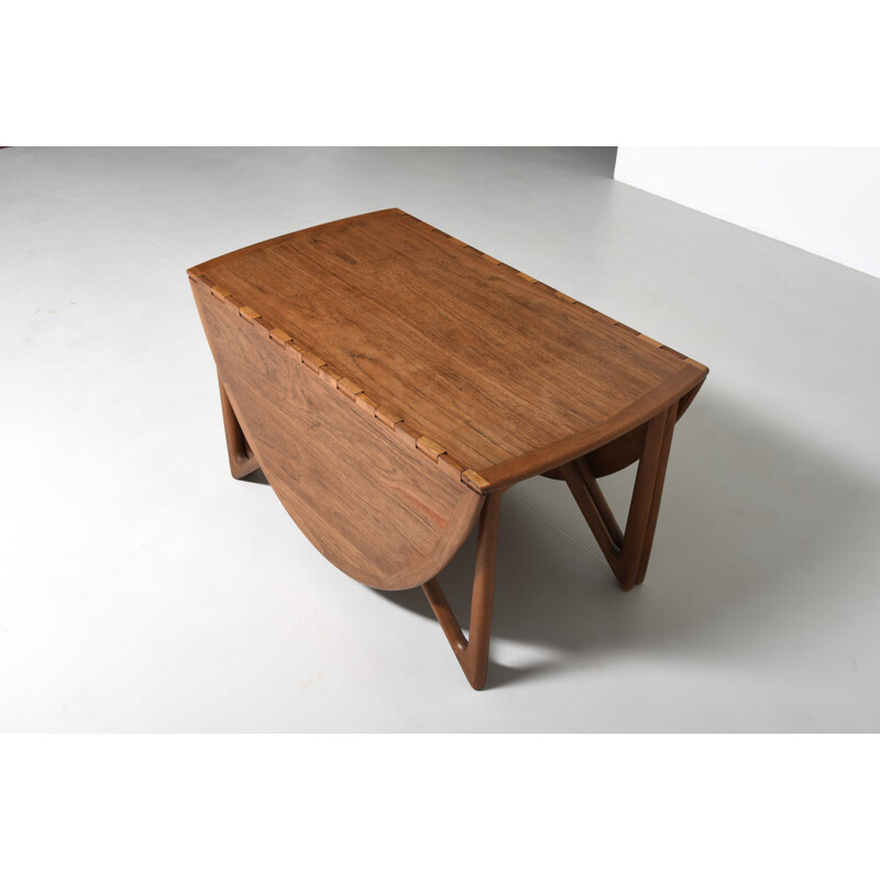 Vintage Oval teak dining table by Kurt Østervig for Jason Mobler - 1960s