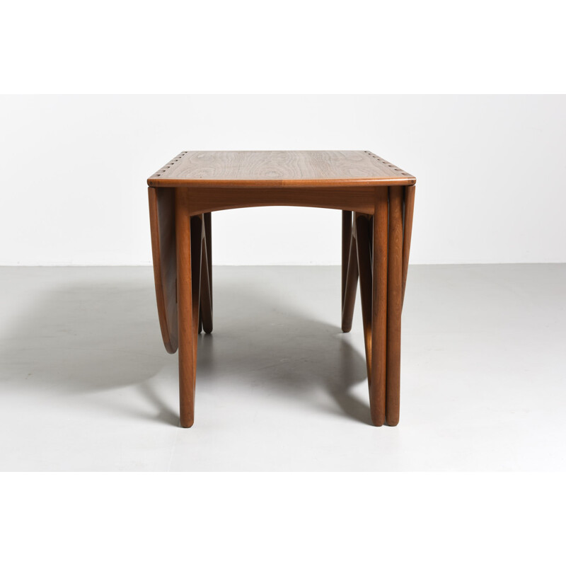 Vintage Oval teak dining table by Kurt Østervig for Jason Mobler - 1960s